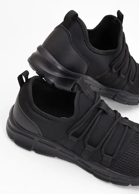 Sneakers av soft-materiale, bonprix