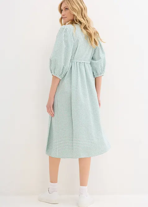 Omslagskjole i strukturmateriale, bonprix