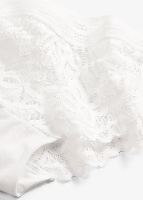 Hipstertruse i eksklusivt blondemateriale, bonprix