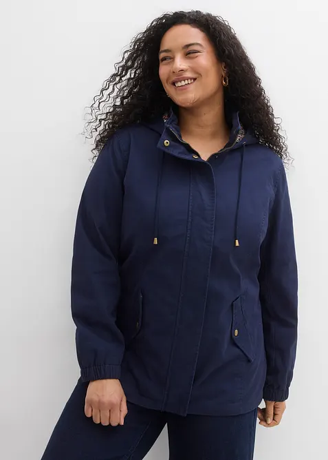 Overgangsparkas i bomull med hette med print, bonprix