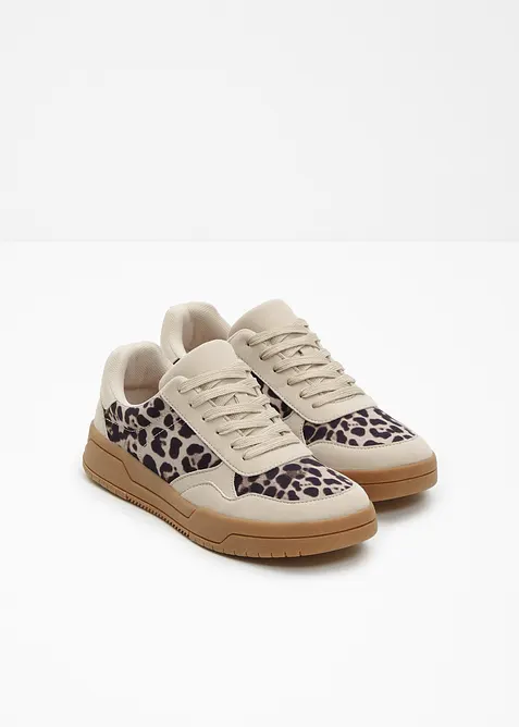 Sneakers med animal details, bonprix