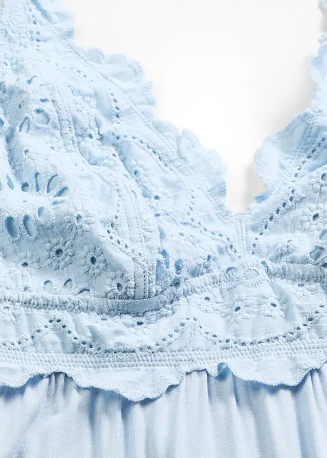 Neglisj&eacute; i viskose med nydelig hullbroderi, bonprix