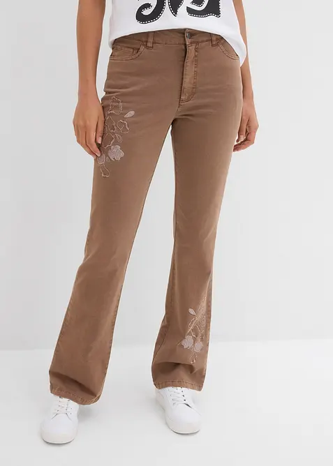 Bootcut-bukse med blomsterbroderier, bonprix