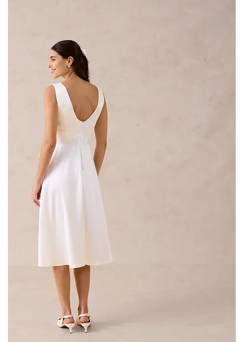 Etuikjole i blank sateng, bonprix