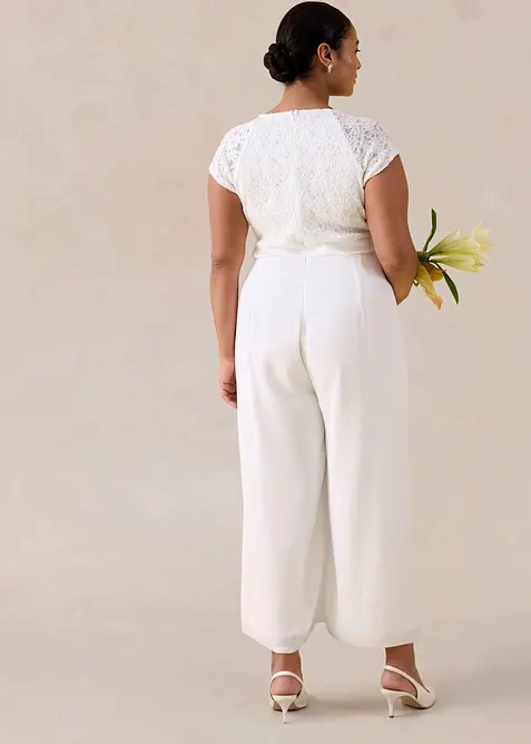 Jumpsuit i lett chiffon med blonder, bonprix