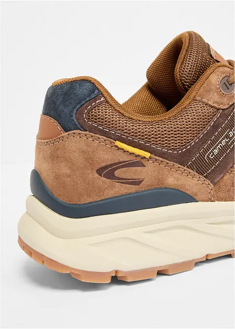 Sneakers i semsket skinn fra Camel Active, Camel Active