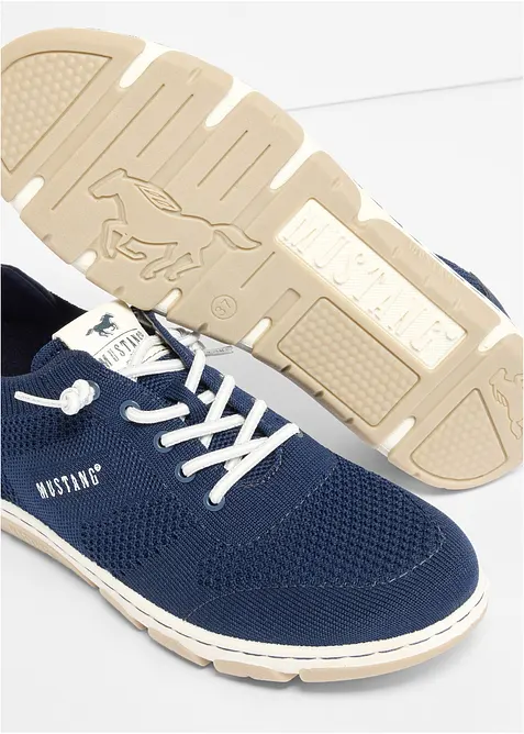 Barfot-sneakers fra Mustang med fleksibel s&aring;le, Mustang