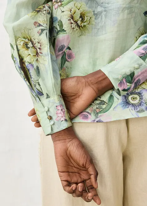 Volangbluse i kj&oslash;lende rami-materiale, bonprix