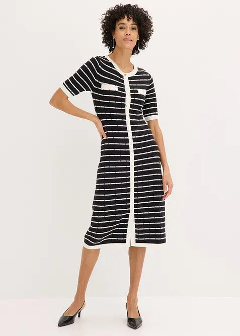 Strikket kjole i viskosemiks med knapper, bonprix