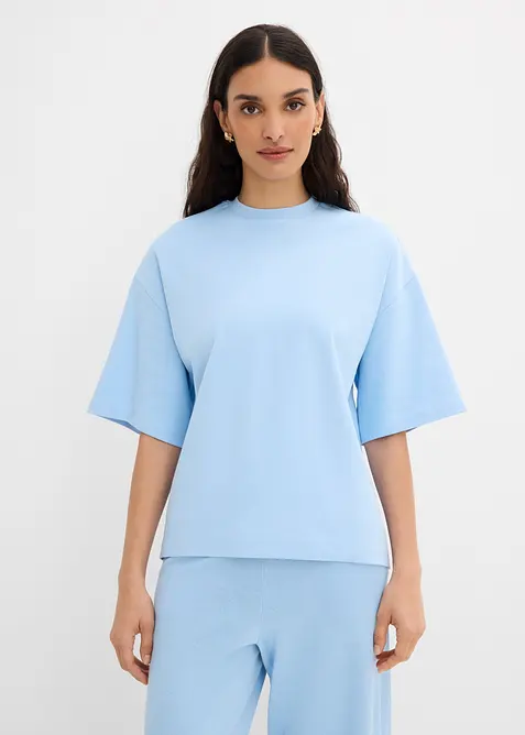 Oversized topp i 100% &oslash;kologisk bomull med asymmetrisk fald, bonprix