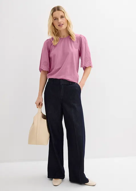 Topp med hullbroderier, bonprix