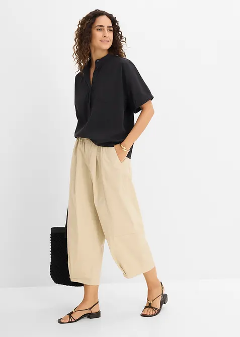 Kortermet bluse med holkeermer, bonprix