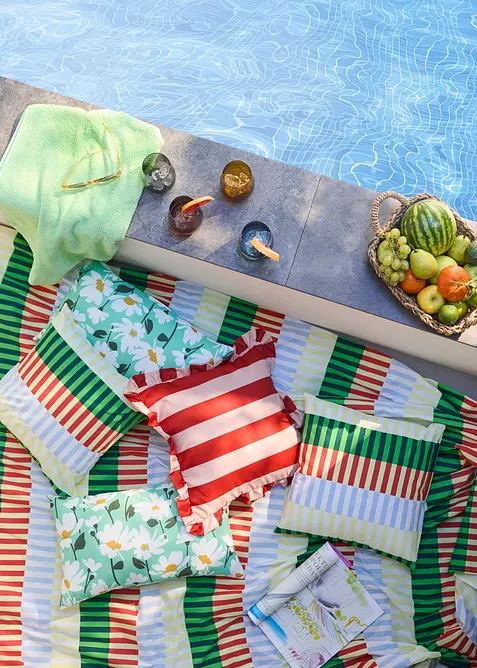 Overkast med flerfarget stripem&oslash;nster, bonprix