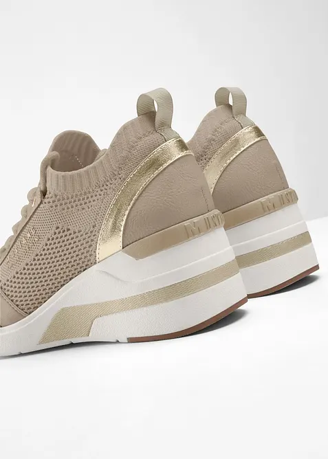 Kilesneakers fra Mustang, Mustang