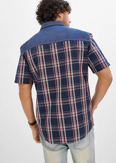 Kortermet skjorte i bomull med denim-besetning, bonprix