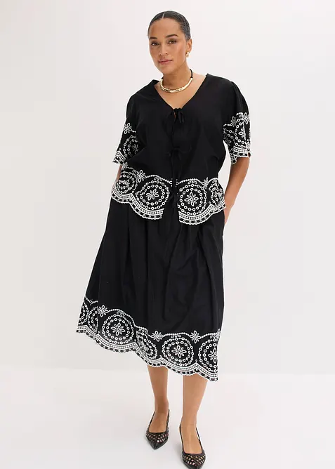 Midiskj&oslash;rt med hullbroderi av 100% bomull, bonprix