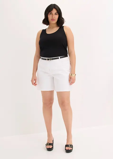 Shorts med hullbroderier, bonprix
