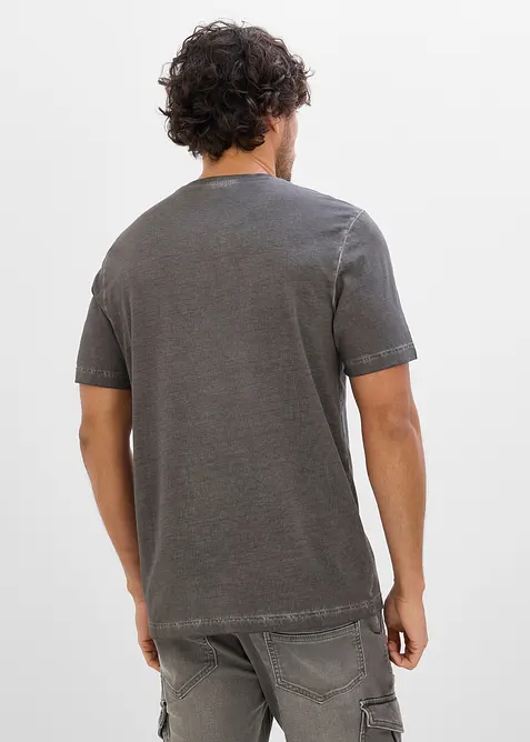 T-skjorte i 100% &oslash;kologisk bomull og vasket look, bonprix