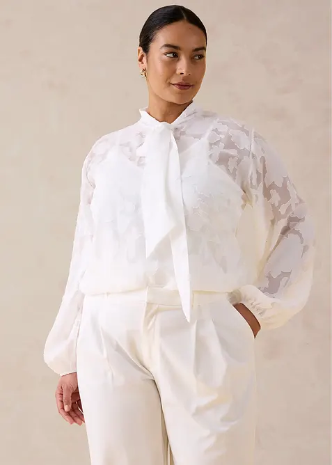 Sl&oslash;yfe-bluse med broderi, bonprix