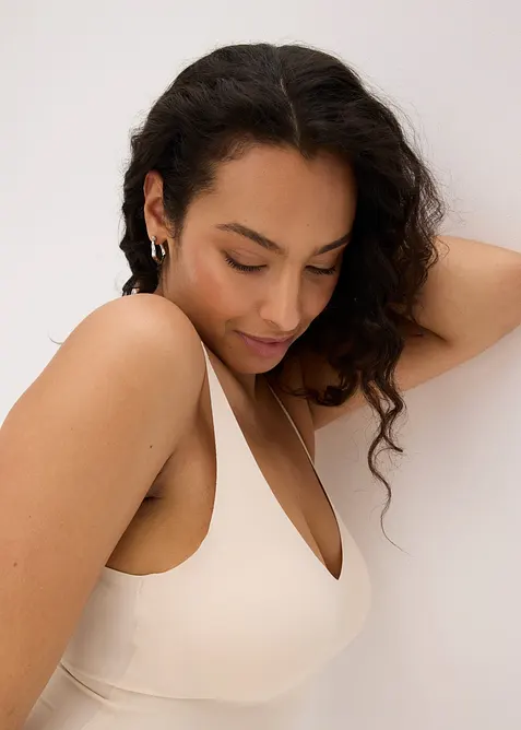 Ultra Light shape body med vatterte cuper, bonprix