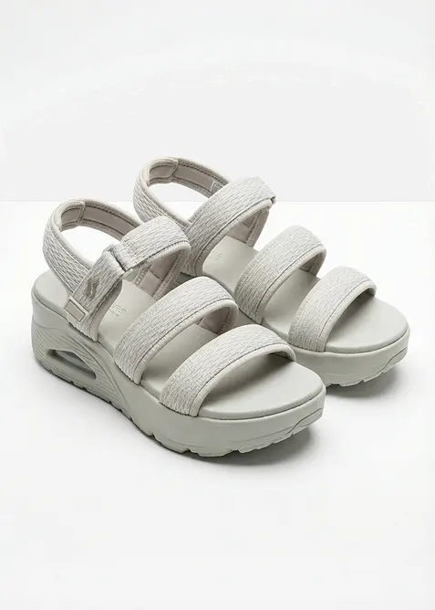 Sandaler med memoryskum fra Skechers, Skechers
