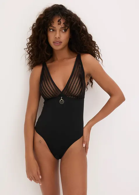 Stringbody med fransk &aring;pning, bonprix