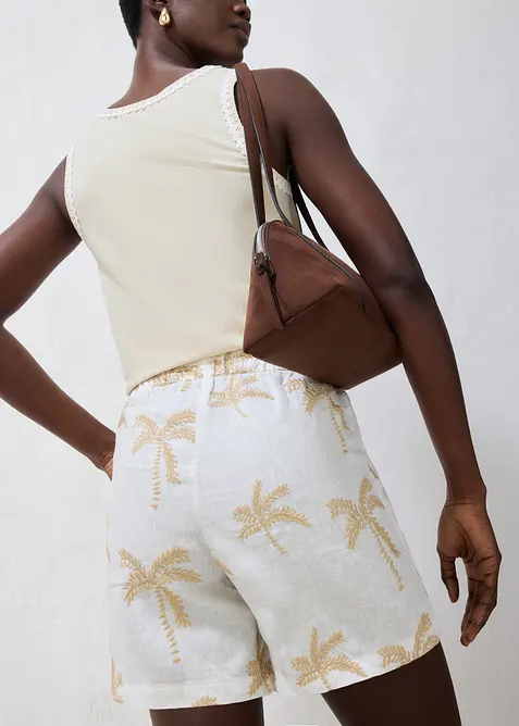 Linshorts med broderier, bonprix