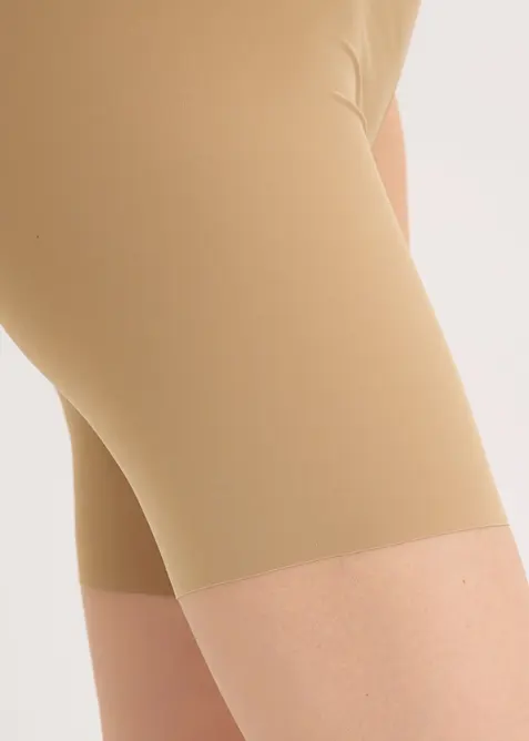 Sykkelshorts i kj&oslash;lende materiale med "anti gnisse"-effekt, bonprix