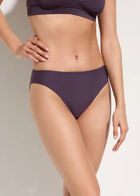 Bikinibukse med h&oslash;y benskj&aelig;ring (2-pack), bonprix