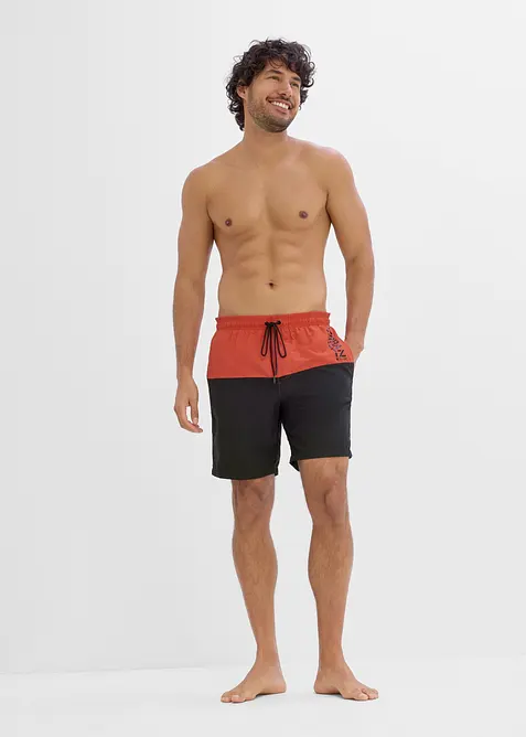 Badeshorts med colorblocking, bonprix