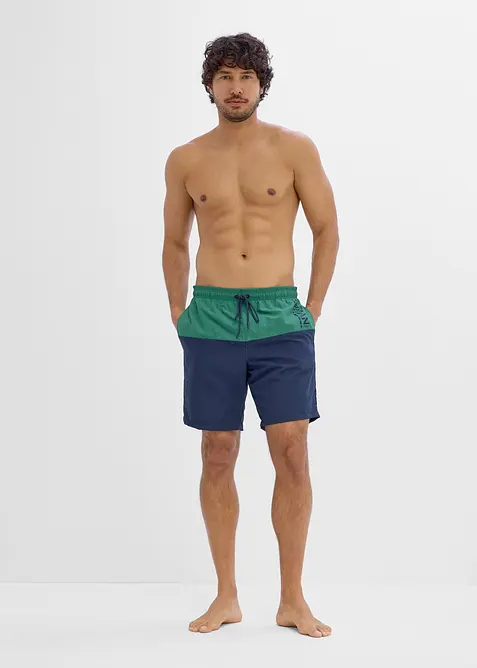 Badeshorts med colorblocking, bonprix