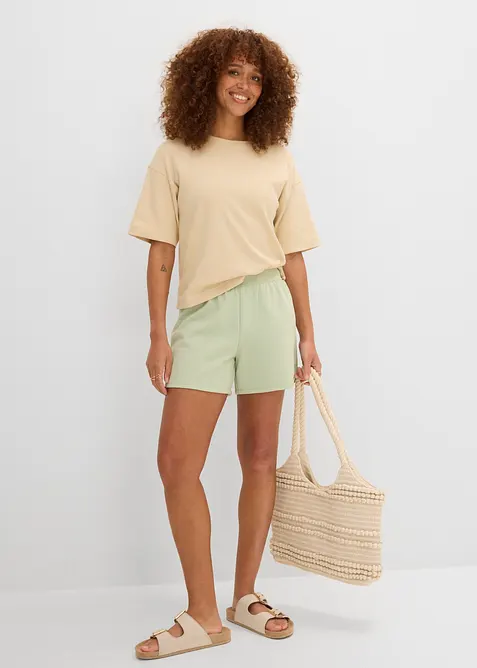 Sweatshorts med avrundet nederkant, bonprix
