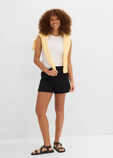 Sweatshorts med avrundet nederkant, bonprix