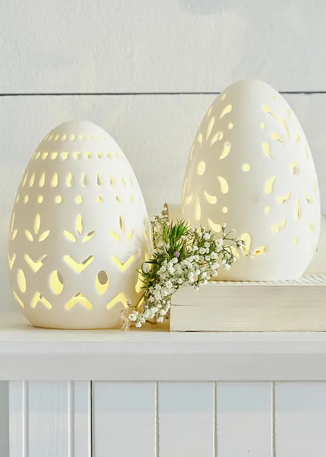 LED-pyntegjenstand p&aring;skeegg med utskj&aelig;ringer, bonprix
