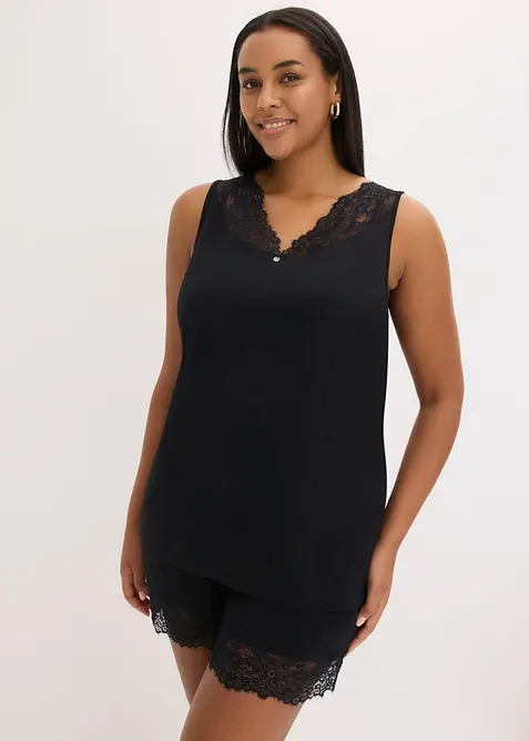 Kort pyjamas i myk viskoseblanding, bonprix
