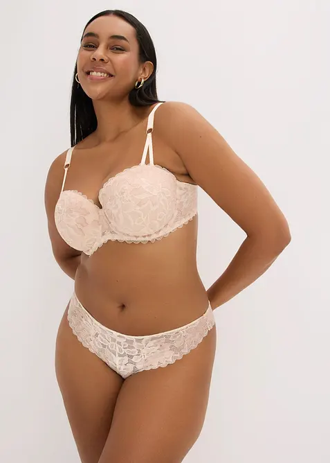 Stringtruse i delikat blonde, bonprix