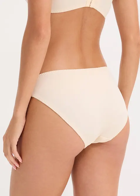 Truse med nydelige blonder, bonprix