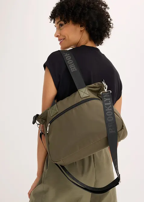 Treningsbag med detaljer i kontrastfarge, bonprix
