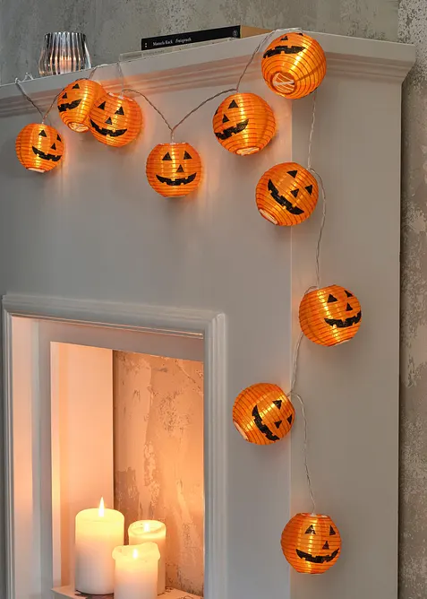 LED-lyskjede med gresskar, bonprix
