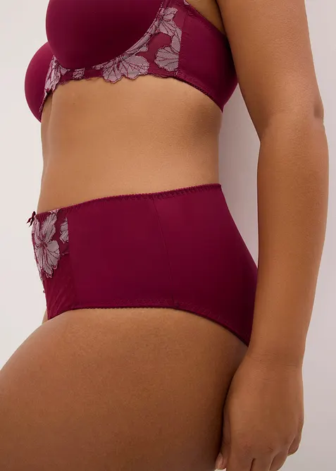 High waist truse med nydelig broderi, bonprix
