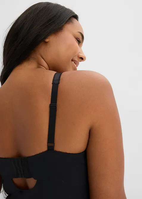 Spilel&oslash;s, strong shape body uten spiler med broderi, bonprix