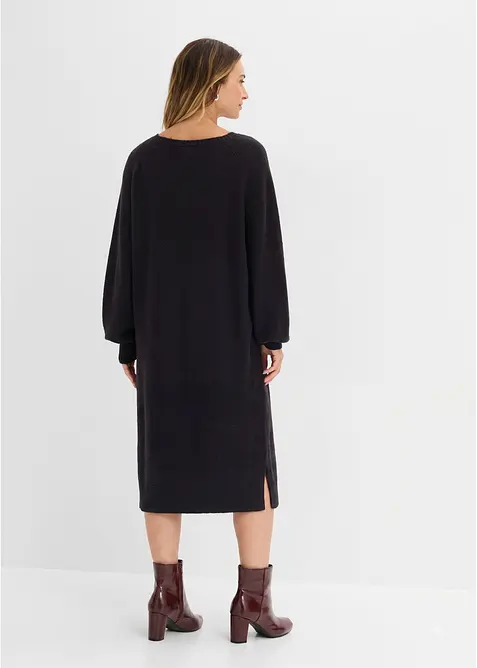 Oversized strikkekjole i midilengde, bonprix