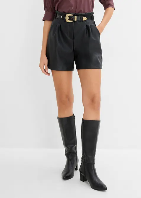 Shorts i imitert skinn med belte, bonprix