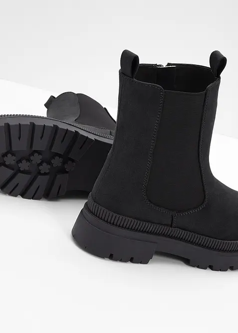 Chelsea-boots med profilert s&aring;le, bonprix