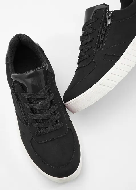 Sneakers med polstret inners&aring;le, bonprix