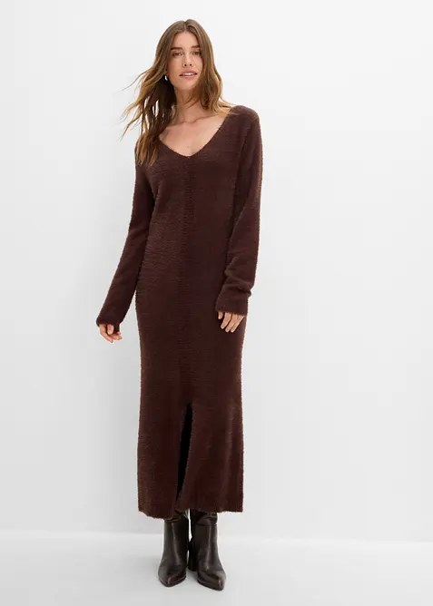 Strikket midikjole med loddent garn, bonprix
