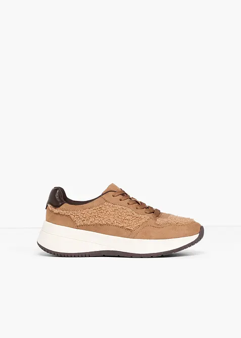 Chunky sneakers med fuskepels, bonprix