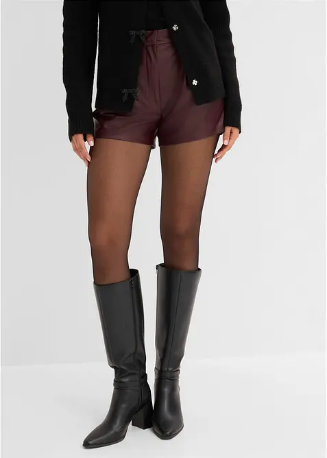 Kort shorts i imitert skinn, bonprix