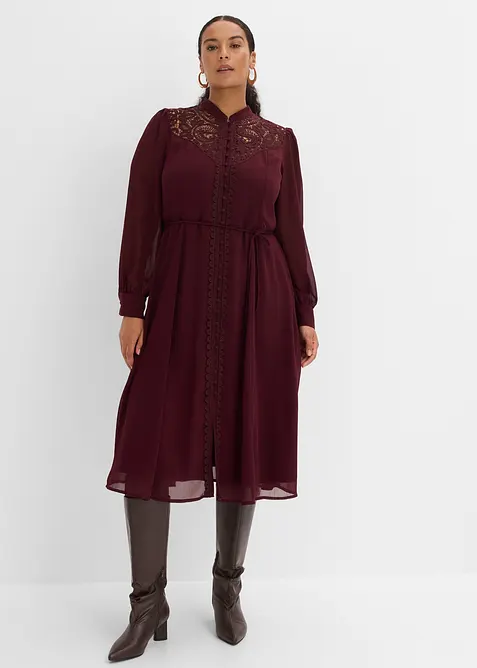 Chiffonkjole med forseggjorte blonder, bonprix