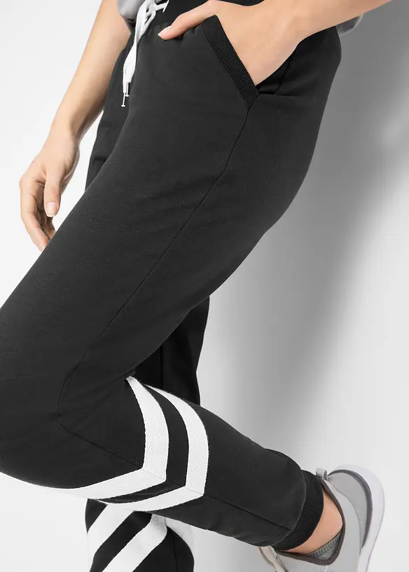 Joggebukse med striper, bonprix